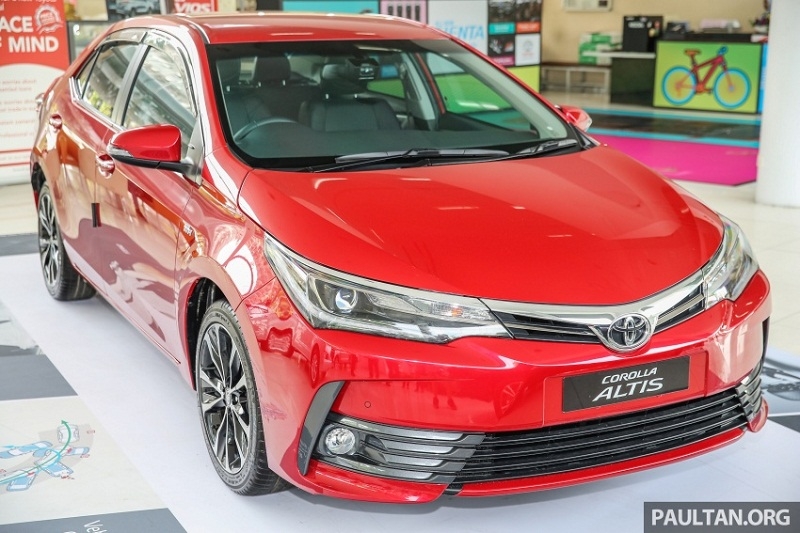 Toyota Corolla Altis 2017 giá từ 623 triệu tại Malaysia