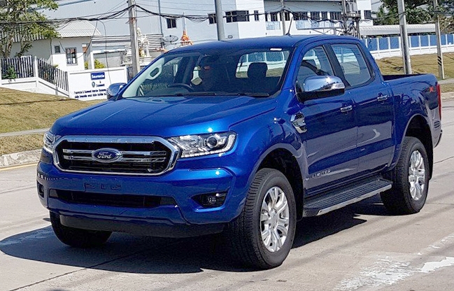 Ford Ranger 2018 rục rịch về Việt Nam?