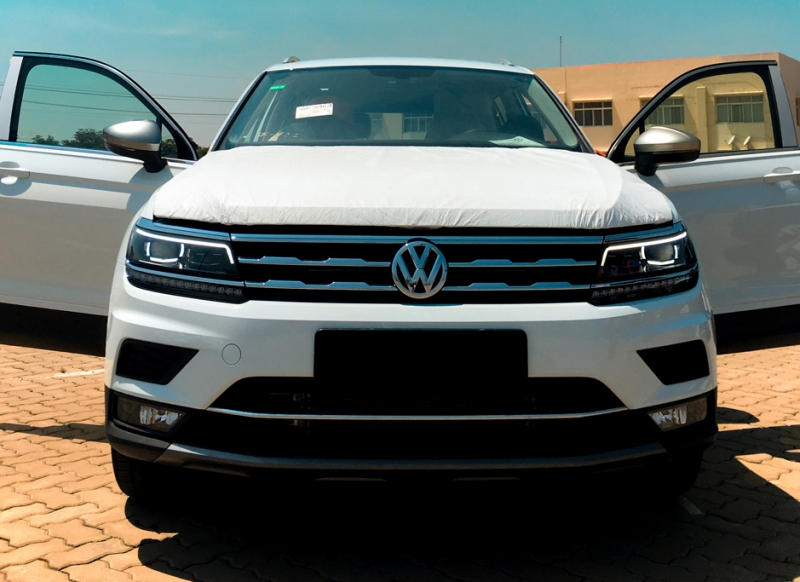 gia xe volkswagen thang 52018 giam manh