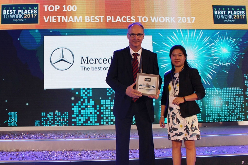 Mercedes-Benz có môi trường làm việc tốt nhất ngành ô tô Việt Nam mercedes benz co moi truong lam viec tot nhat nganh o to viet nam