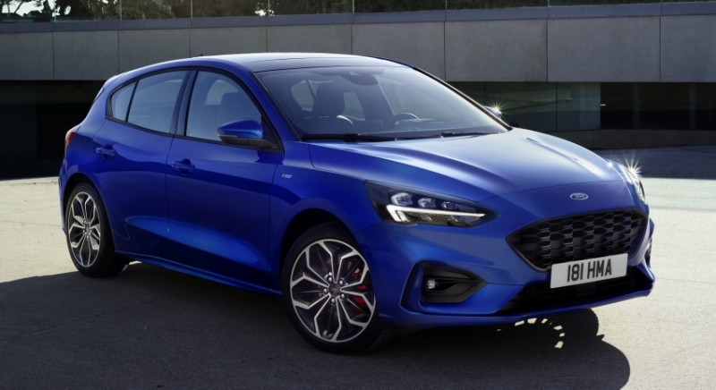 toyota corolla altis va ford focus ca i ke t buo n ta i vie t nam