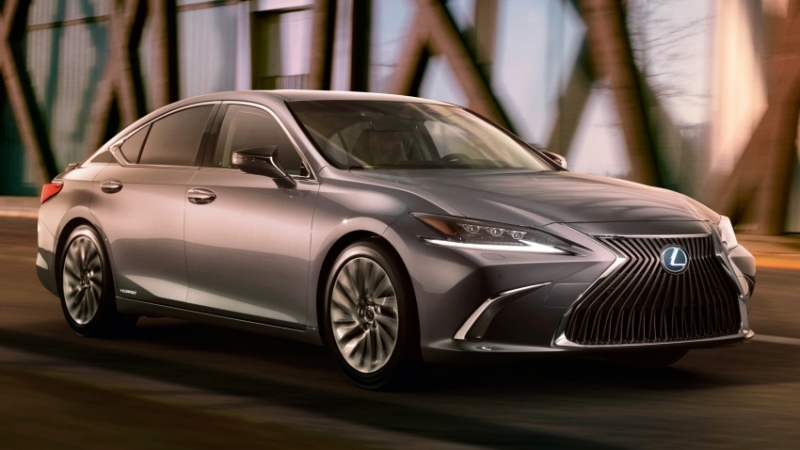 Hé lộ hình ảnh đầu tiên về Lexus ES 2019