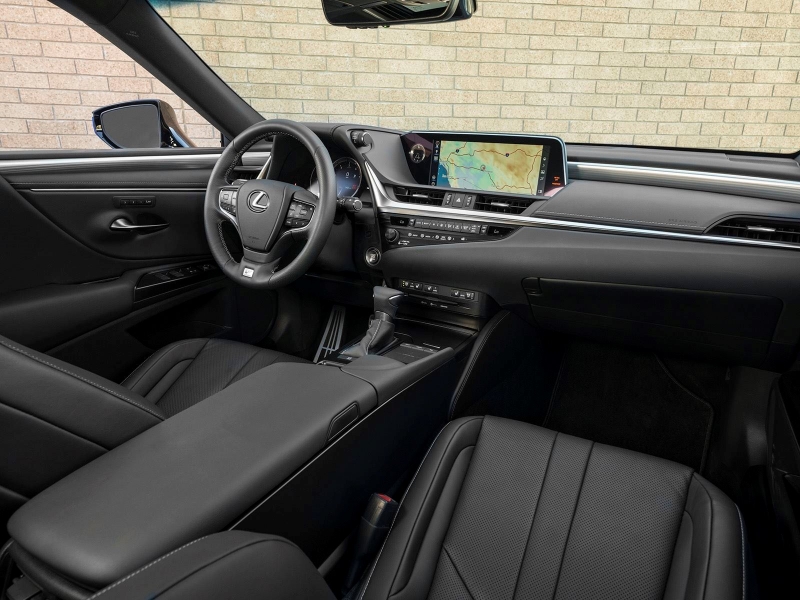 lexus es 2019 ra mat co them phien ban the thao