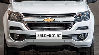 chevrolet trailblazer gia tu 809 trieu dong