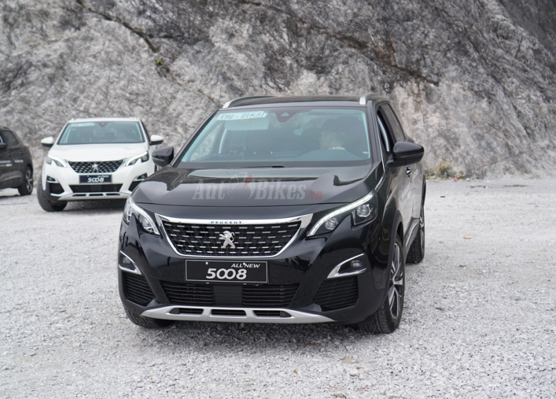 8 điểm khác biệt của Peugeot 5008 so với 3008