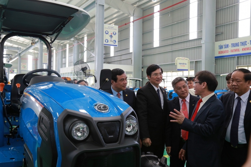 Thaco khánh thành nhà máy sản xuất máy nông nghiệp thaco kha nh tha nh nha ma y sa n xua t ma y nong nghie p