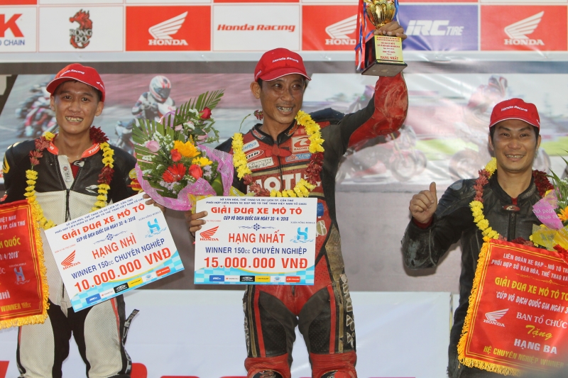 honda mang giai dua xe mo to den can tho dip le 304