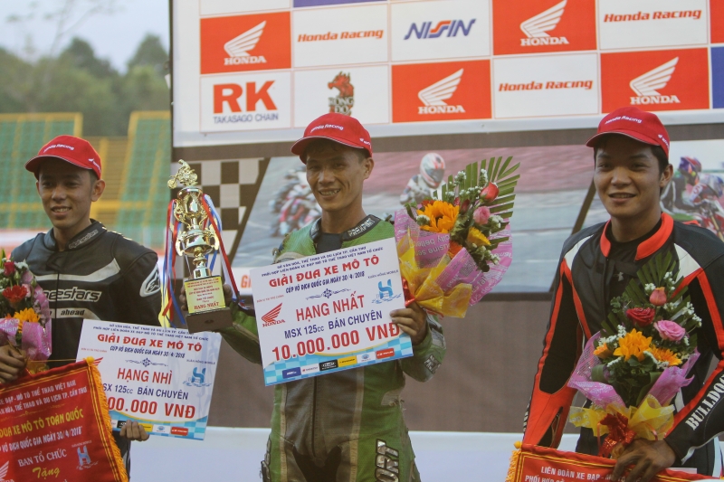 honda mang giai dua xe mo to den can tho dip le 304