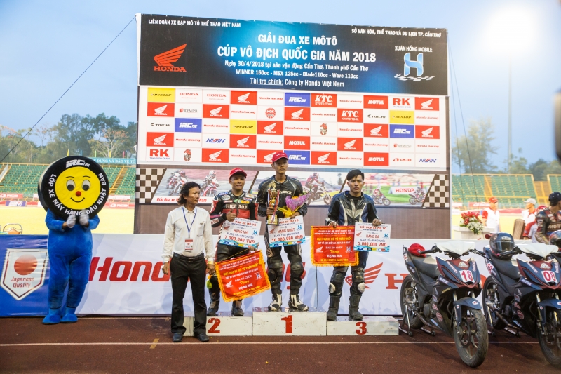 honda mang giai dua xe mo to den can tho dip le 304