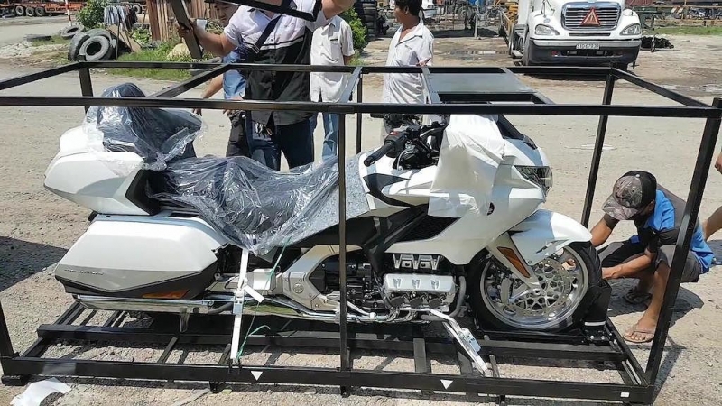 'Đập thùng' Honda Goldwing 2018 giá bạc tỷ đầu tiên tại Việt Nam dap thung honda goldwing 2018 gia bac ty dau tien tai viet nam
