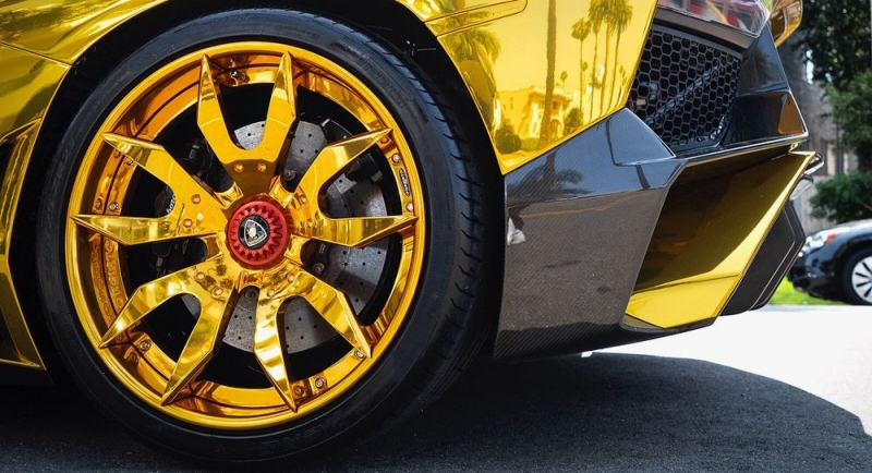 can canh lamborghini aventador sv roadster ma chrome