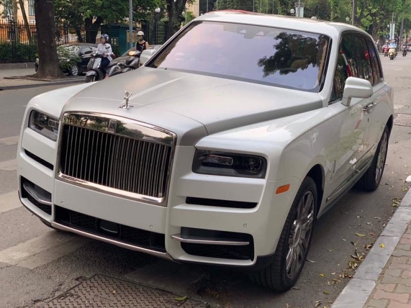 Chiêm ngưỡng hình ảnh xe RollsRoyce Phantom đầu tiên về Việt Nam  Báo  Công an Nhân dân điện tử