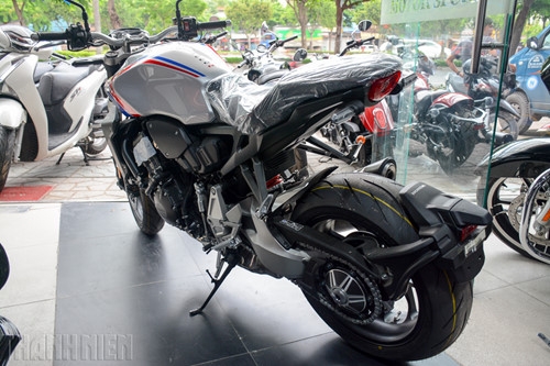 'Xế nổ hàng hiếm’ Honda CB1000R Plus 2019 về Việt Nam xe no hang hiem honda cb1000r plus 2019 ve viet nam