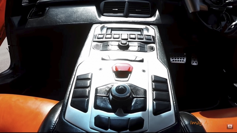 Honda Accord biến hình thành Lamborghini Aventador tại Ấn Độ