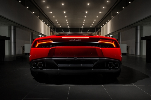 Lamborghini Việt Nam mua lại xe cũ bằng giá xe mới