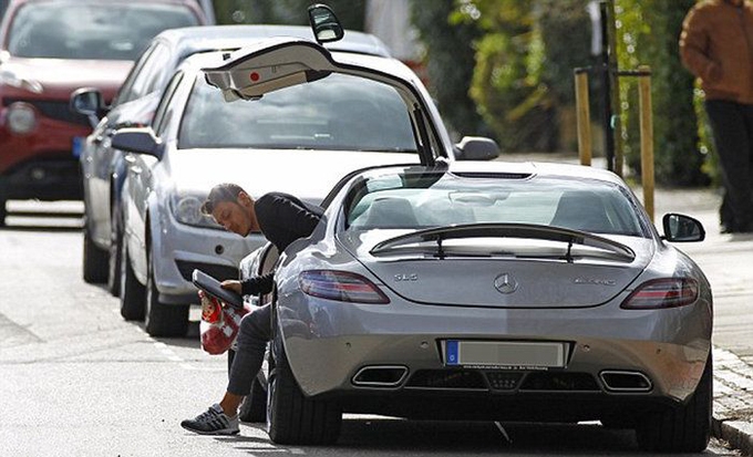 Dàn xế 'khủng' của các ngôi sao World Cup 2018