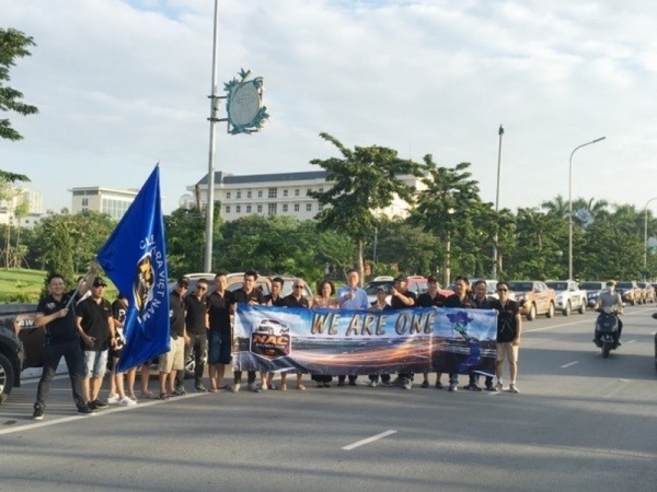 cau lac bo nissan navara chao mung sinh nhat lan thu 3