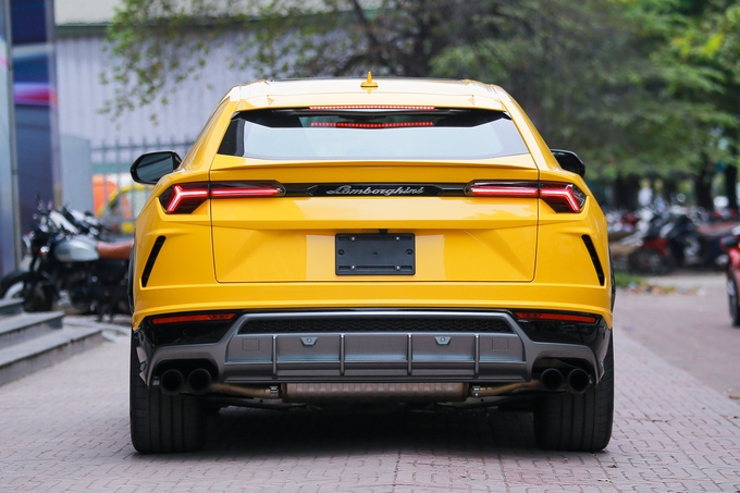 Siêu SUV Lamborghini Urus giá hơn 20 tỷ tại Việt Nam