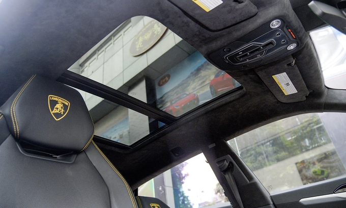 Siêu SUV Lamborghini Urus giá hơn 20 tỷ tại Việt Nam