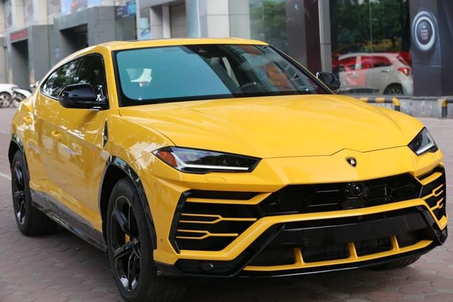 Lamborghini Urus 21 tỷ màu độc về tay đại gia Sài Gòn Lamborghini Urus 21 tỷ màu độc về tay đại gia Sài Gòn