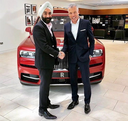 ty phu tau 7 chiec rolls royce de di moi ngay trong tuan