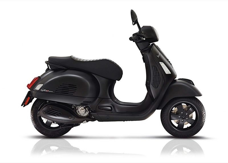 vespa notte ban dac biet gia gan 24 trieu dong tai an do