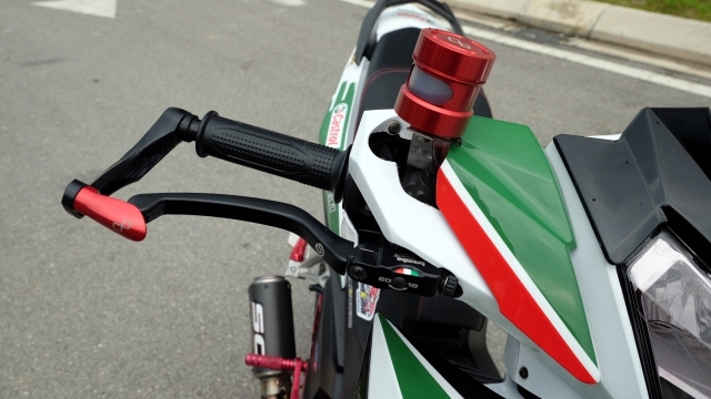 Winner 150 độ dàn chân PKL cực khủng cùng bộ cánh Castrol Racing winner 150 do dan chan pkl cuc khung cung bo canh castrol racing