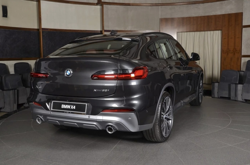 Chi tiết BMW X4 2019 đầu tiên trên thế giới cập bến showroom Chi tiết BMW X4 2019 đầu tiên trên thế giới cập bến showroom