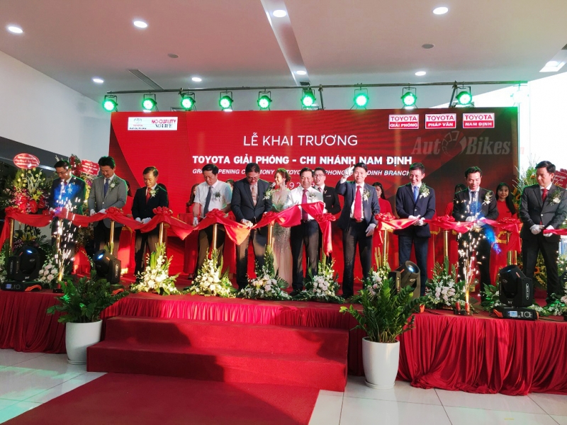 toyota viet nam tiep tuc mo rong dai ly 3s