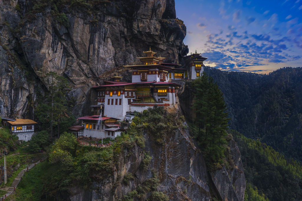 Những lý do khiến Bhutan trở thành vương quốc hạnh phúc nhất thế giới