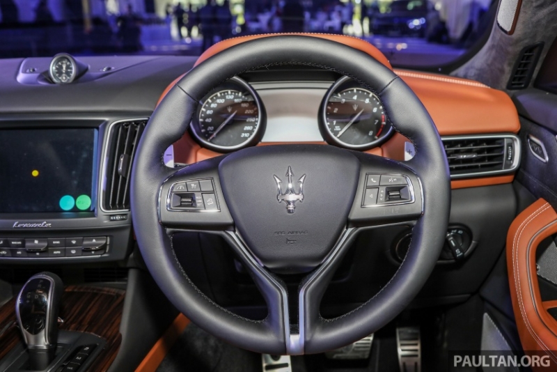 Maserati Levante S giá 4,4 tỷ đồng tại Malaysia maserati levante s gia 44 ty dong tai malaysia