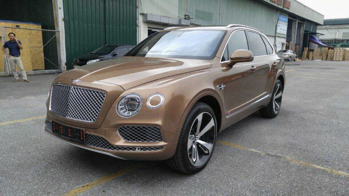 suv hang sang bentley bentayga dau tien ve viet nam