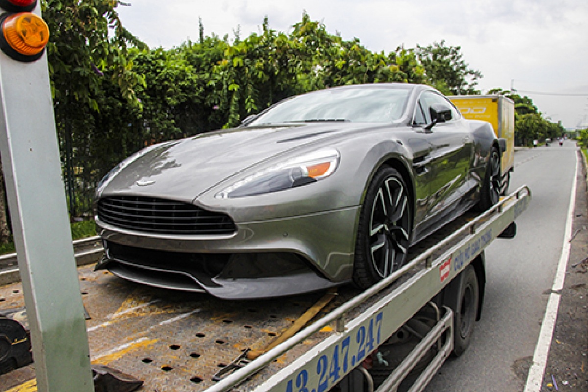 Thêm cặp siêu xe hàng độc về Việt Nam them cap sieu xe hang doc ve viet nam