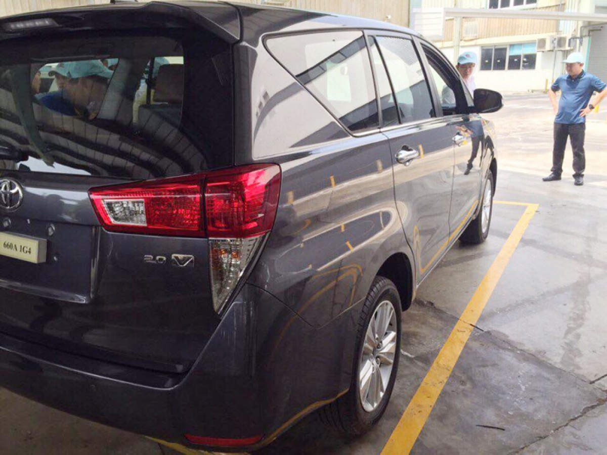 toyota innova 2016 dau tien ve viet nam