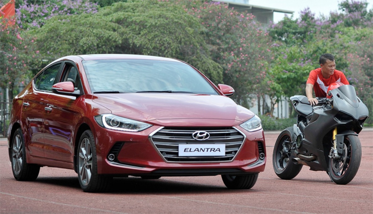 Ảnh thực tế Hyundai Elantra 2016 đầu tiên ở Việt Nam anh thuc te hyundai elantra 2016 dau tien o viet nam