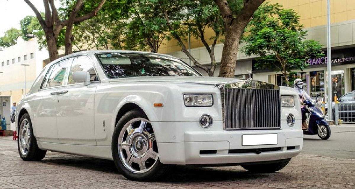 Bộ sưu tập siêu xe của bạn trai cũ Midu bo suu tap sieu xe cua ban trai cu midu