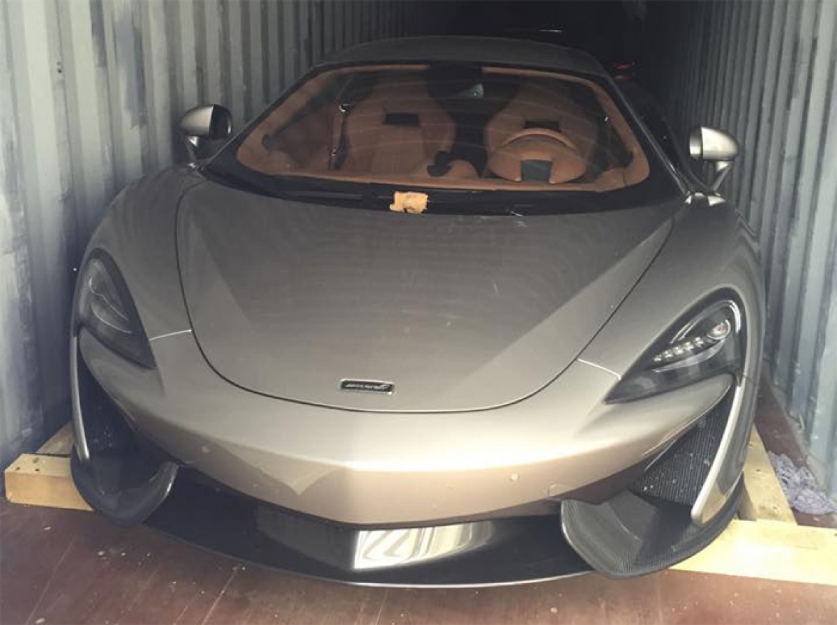 sieu xe mclaren 570s dau tien ve viet nam