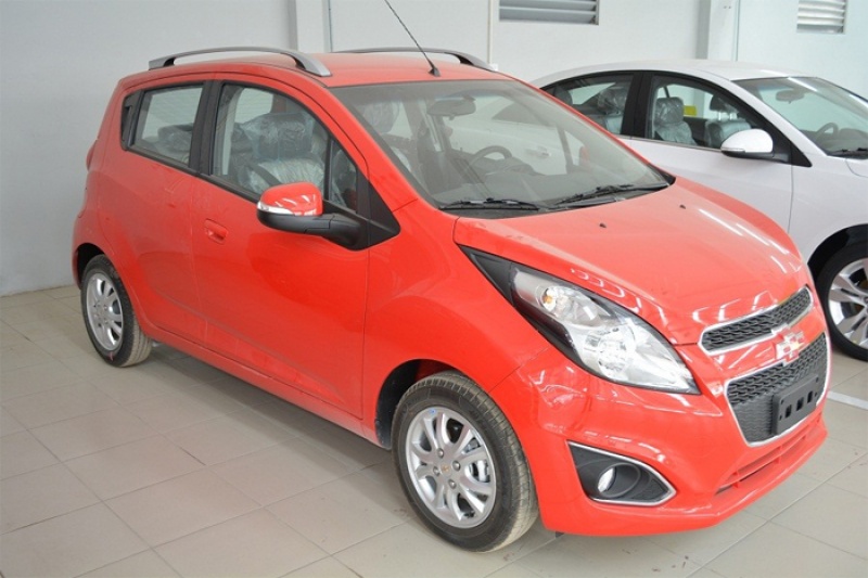 5 lua chon o to 300 trieu dang chu y o viet nam