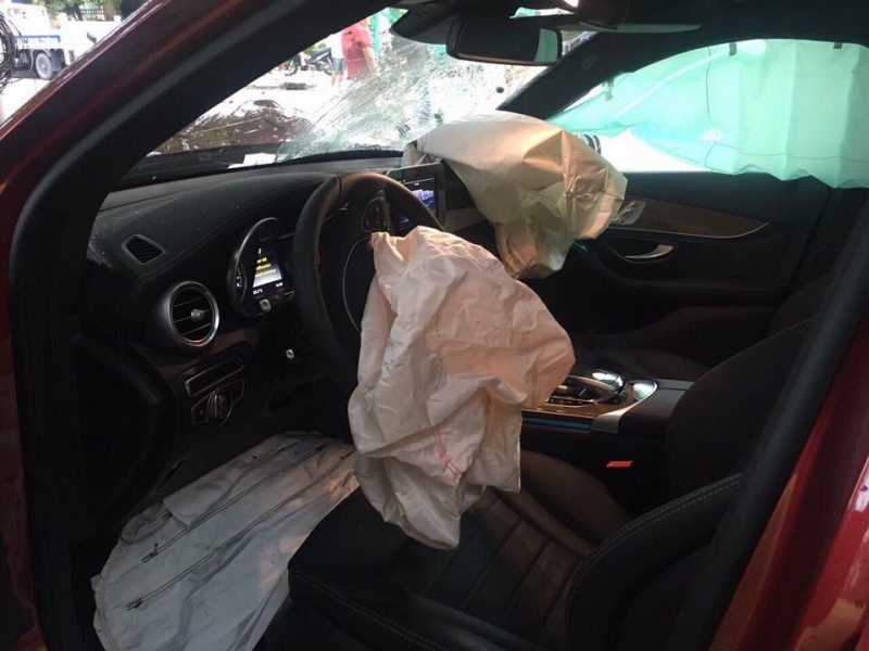 mercedes benz glc dau tien gap nan o sai gon