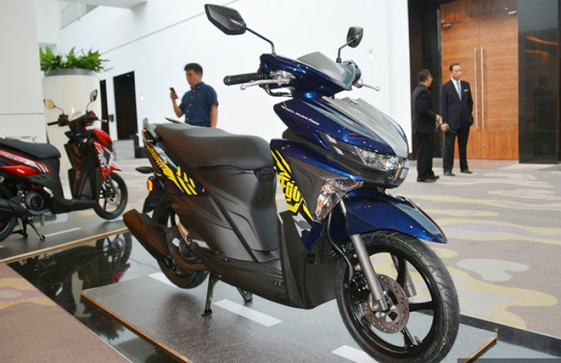 yamaha ra xe tay ga gia gan 30 trieu dong o malaysia