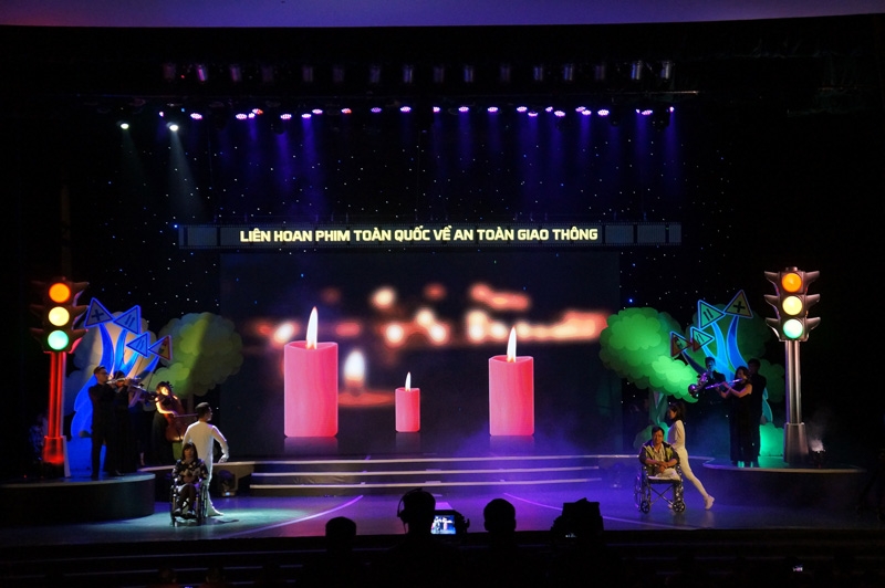 Lái xe uống rượu bia là chủ đề chính của liên hoan phim toàn quốc