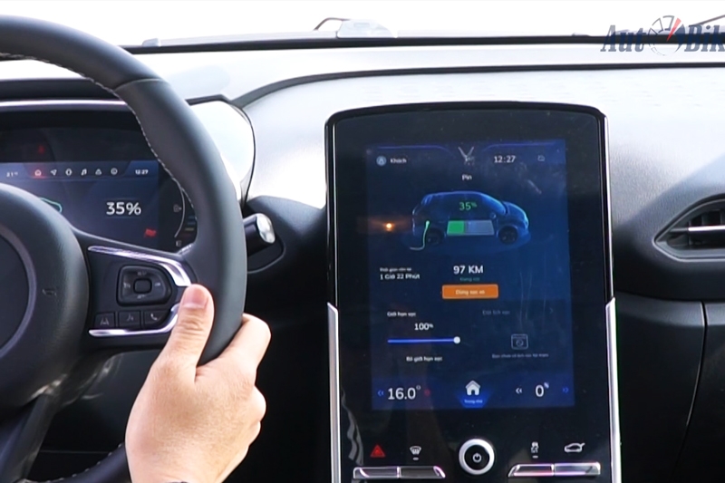 Video sạc VinFast VF e34 nhanh như sạc điện thoại Video sạc VinFast VF e34 nhanh như sạc điện thoại