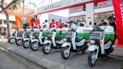 Honda Việt Nam bàn giao 100 xe điện Benly e: cho Lotteria