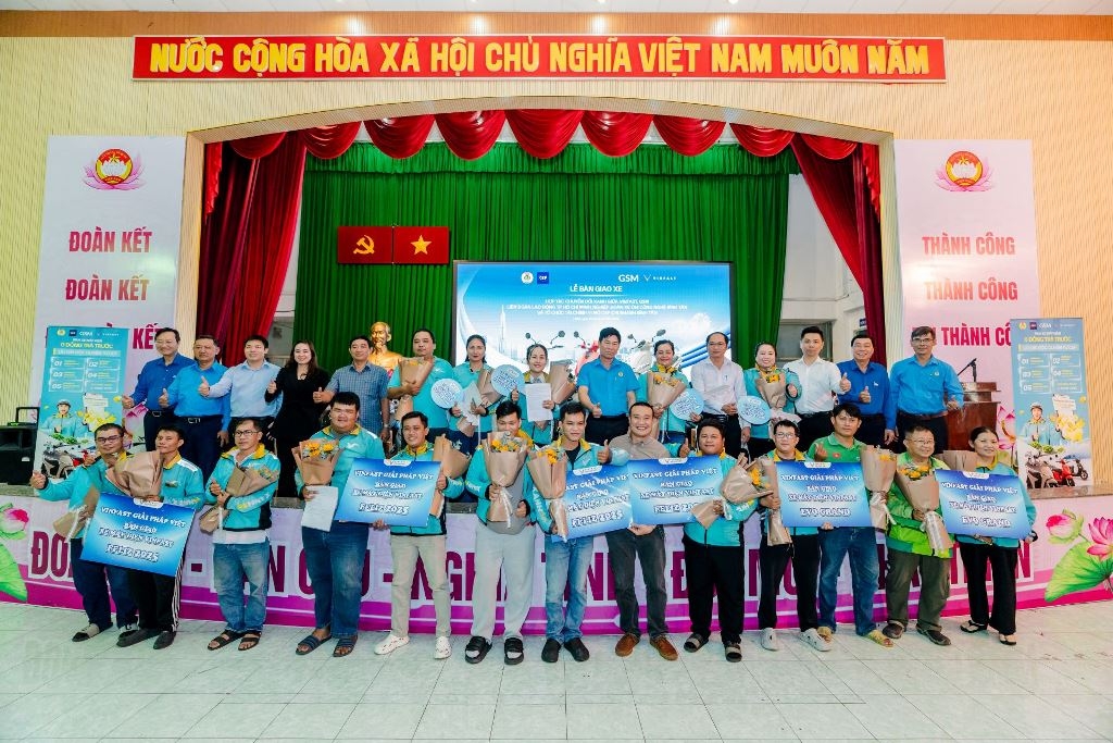 VinFast hợp tác CEP hỗ trợ tài xế xe ôm tại TP.HCM mua xe máy điện trả góp lãi suất 0%