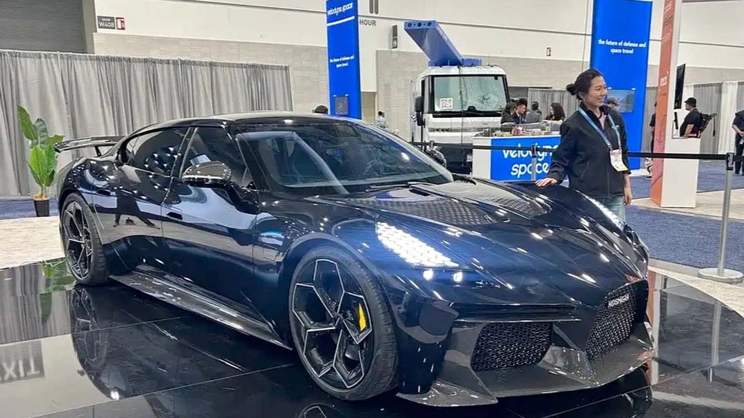 Bộ ba xe thể thao của hãng robot hút bụi Trung Quốc trình làng