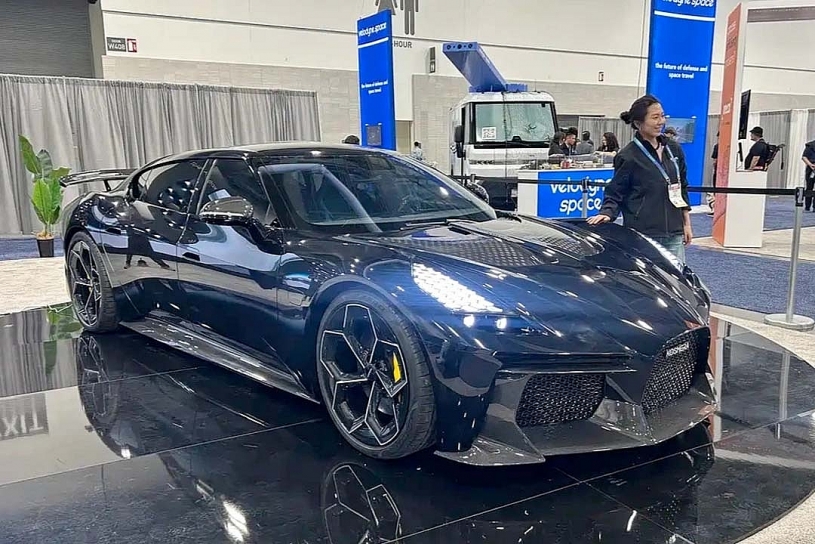 Bộ ba xe thể thao của hãng robot hút bụi Trung Quốc trình làng