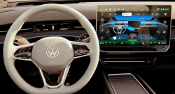 Sai lầm khi lạm dụng màn hình cảm ứng, các hãng xe đưa nút bấm trở lại