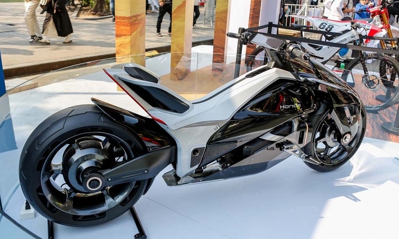EV Outlier Concept - xe máy điện kỳ lạ của Honda xuất hiện tại Việt Nam
