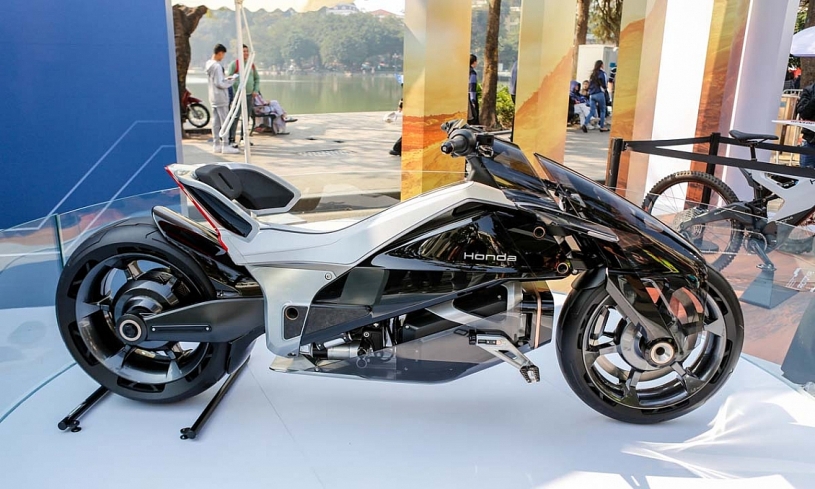 EV Outlier Concept - xe máy điện kỳ lạ của Honda xuất hiện tại Việt Nam