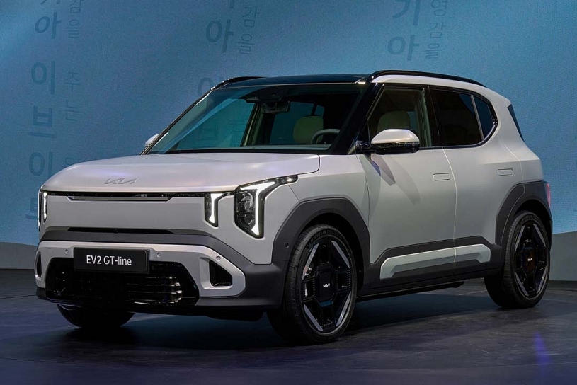 SUV điện rẻ nhất của Kia ra mắt, đi tối đa 450 km/lần sạc